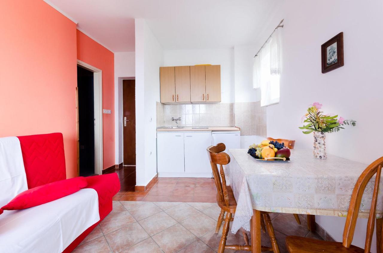 Apartments Sime Lopar Oda fotoğraf