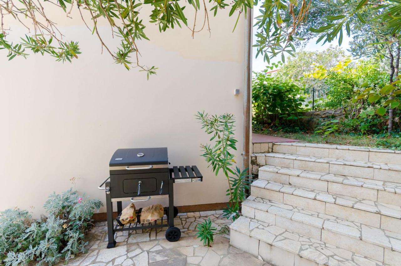 Apartments Sime Lopar Dış mekan fotoğraf