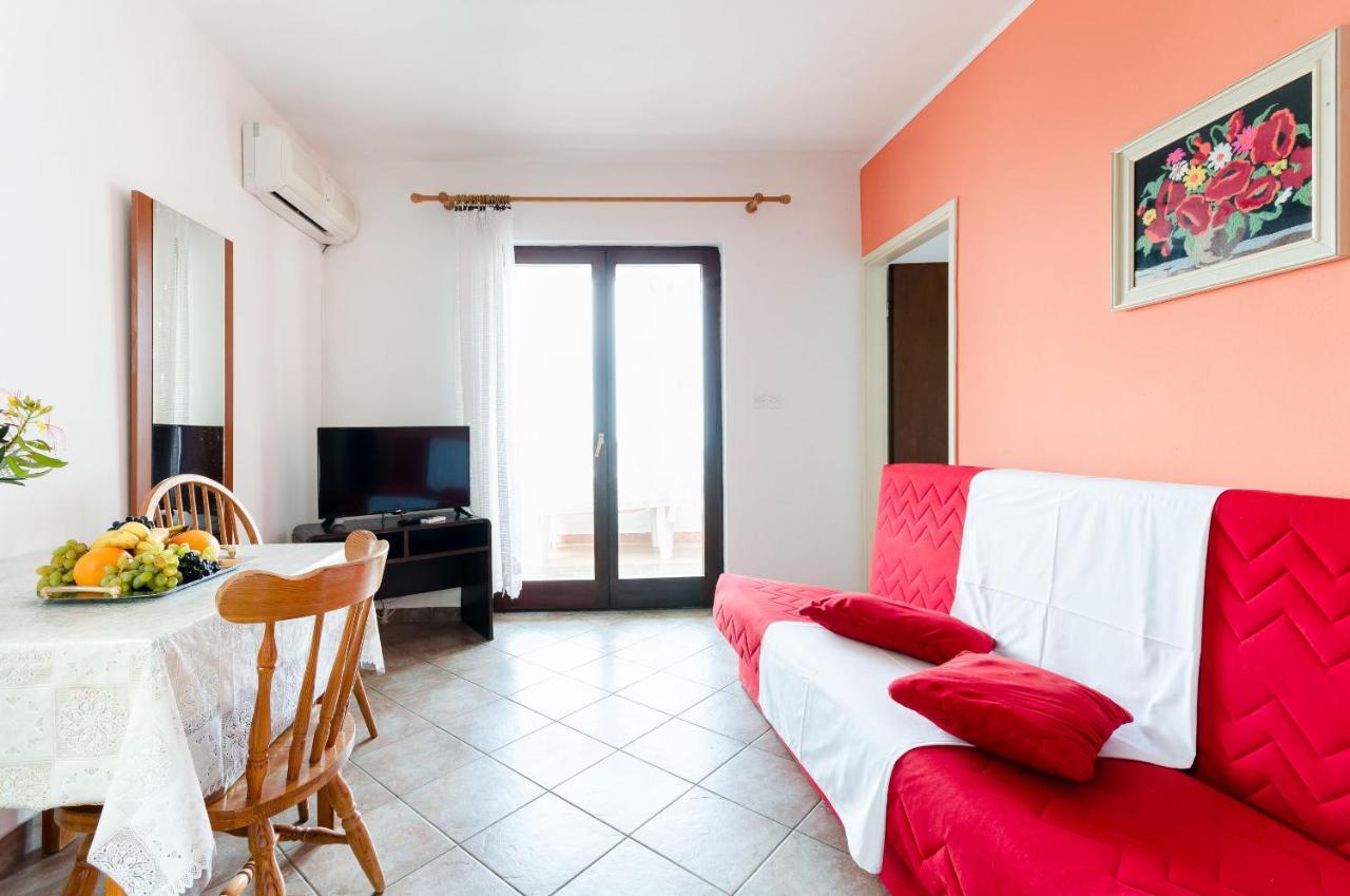 Apartments Sime Lopar Oda fotoğraf
